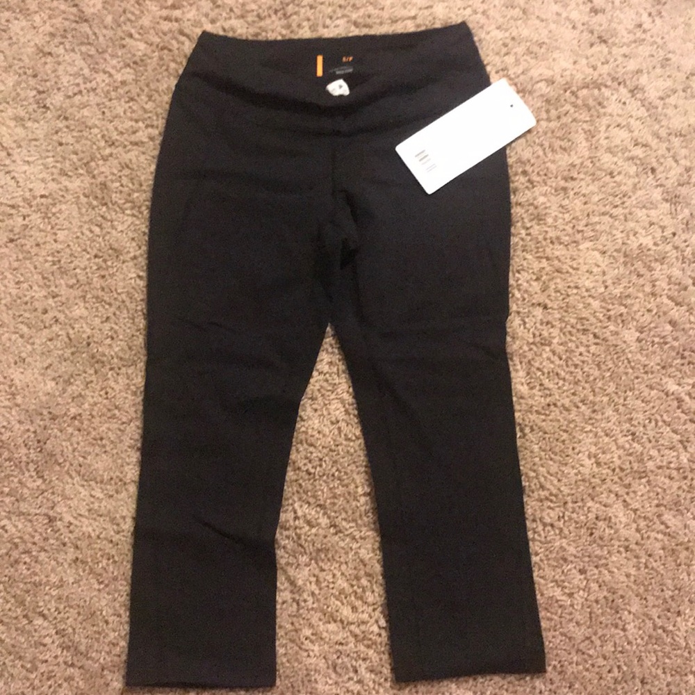 Lucy Hatha Capri legging